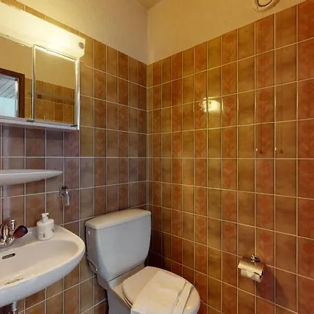 Lovely With A View - Accessible By Skis *