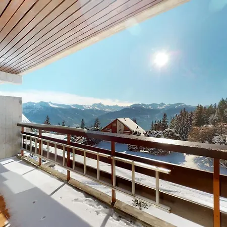Lovely With A View - Accessible By Skis Apartment