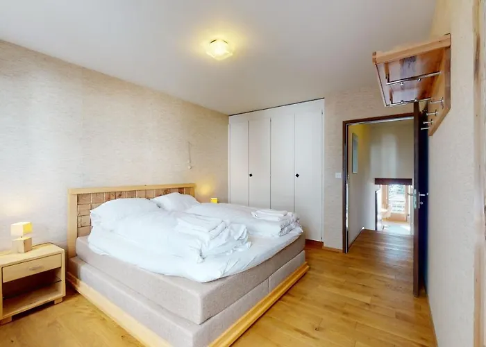 Lovely With A View - Accessible By Skis