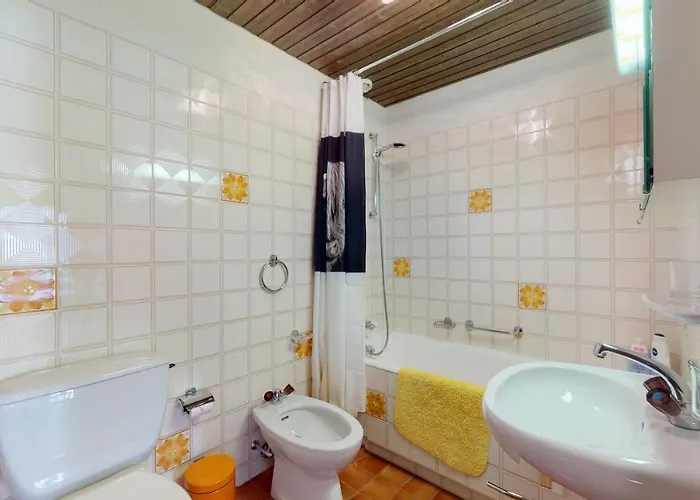 Апартаменты Lovely With A View - Accessible By Skis